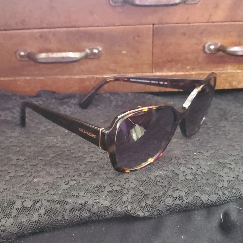 Coach Dark Tortoise sunglasses 512013 HC8166 DW